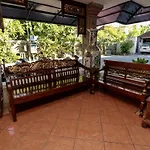 Legian Beach Hotel