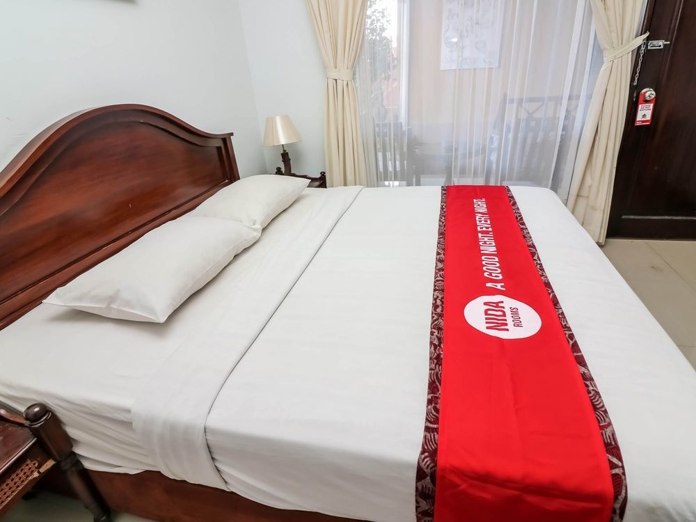 Legian Hotel 2*